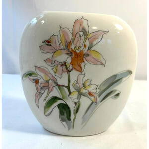 Ceramic Floral Vase Orchid Lily Design Bone China White Art Pottery Home Decor